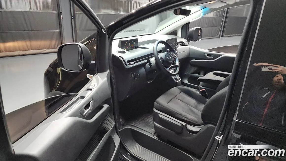 Hyundai Staria — фото 10