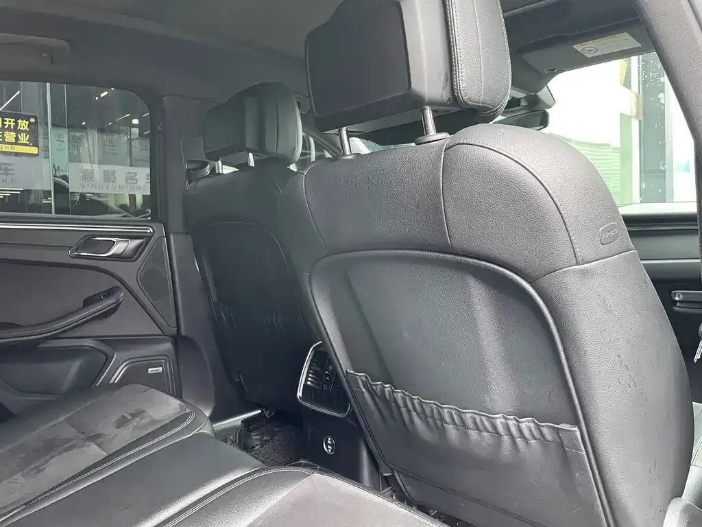 Porsche Macan 2021 из CN, фото 10