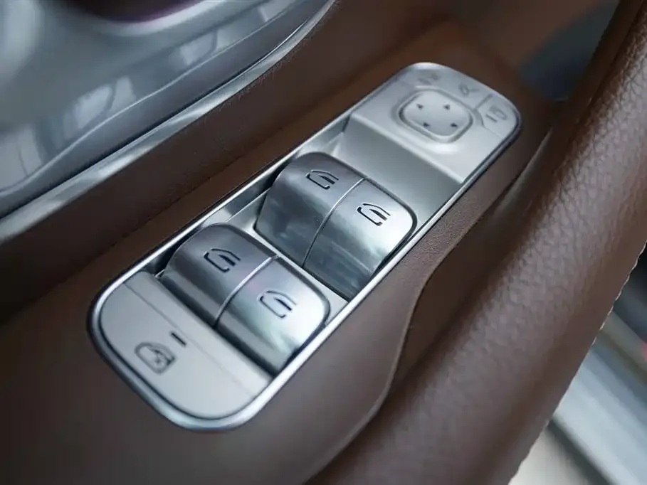 Mercedes-Benz GLS 2024 из CN, фото 9