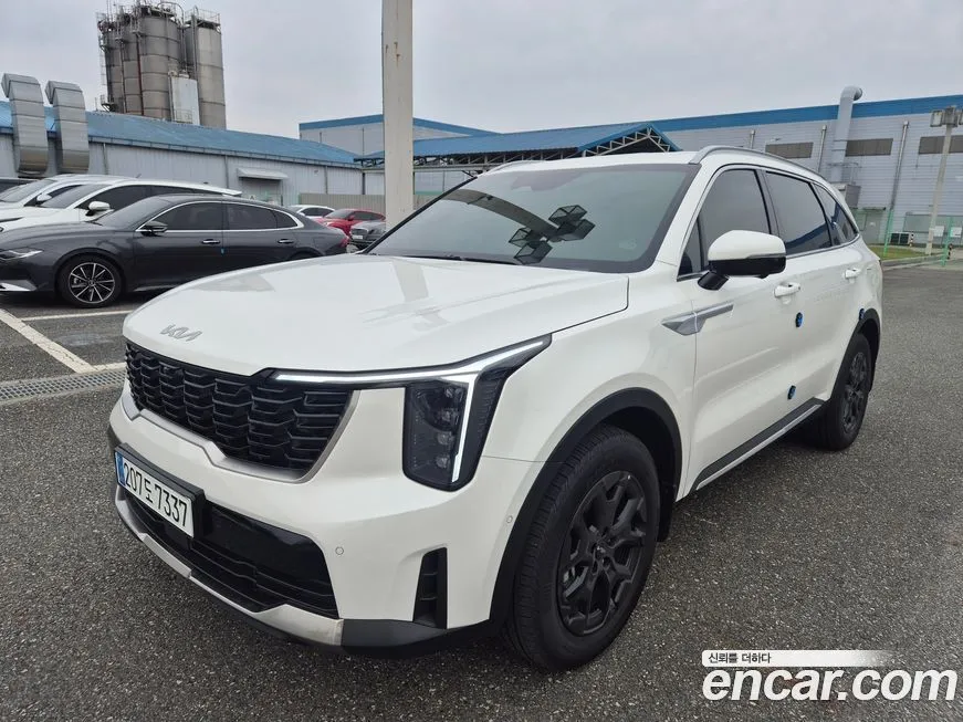 Kia Sorento — фото 1