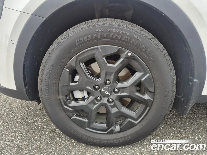 Kia Sorento — фото 5