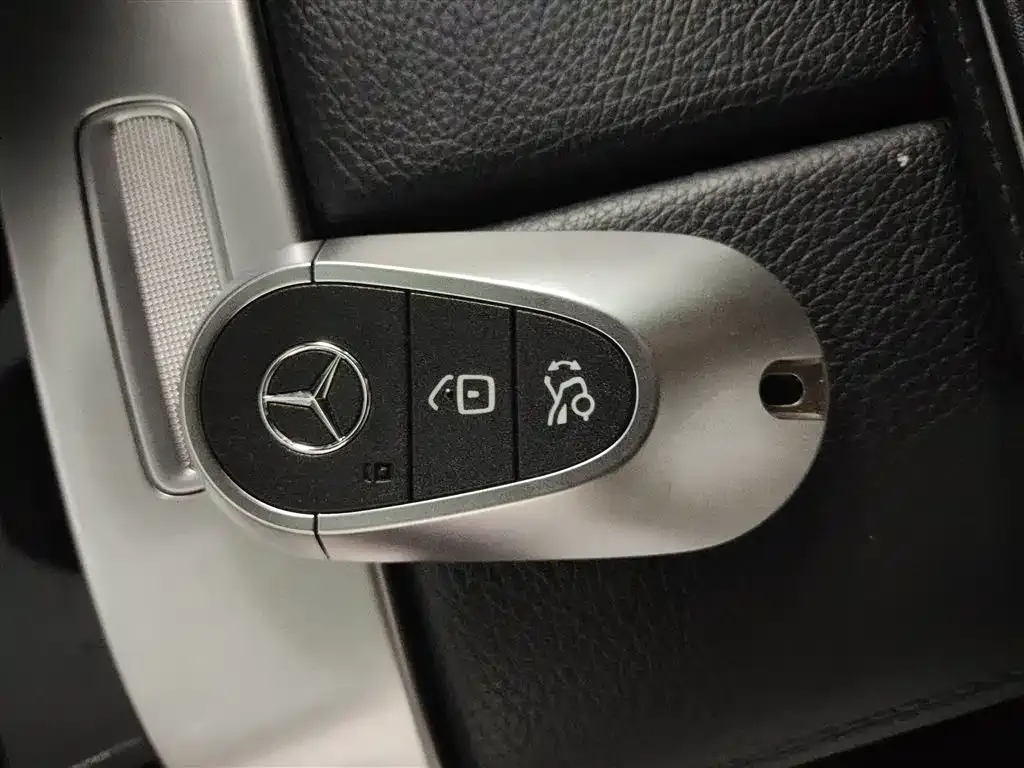 Mercedes-Benz C-Class 2022 из CN, фото 9