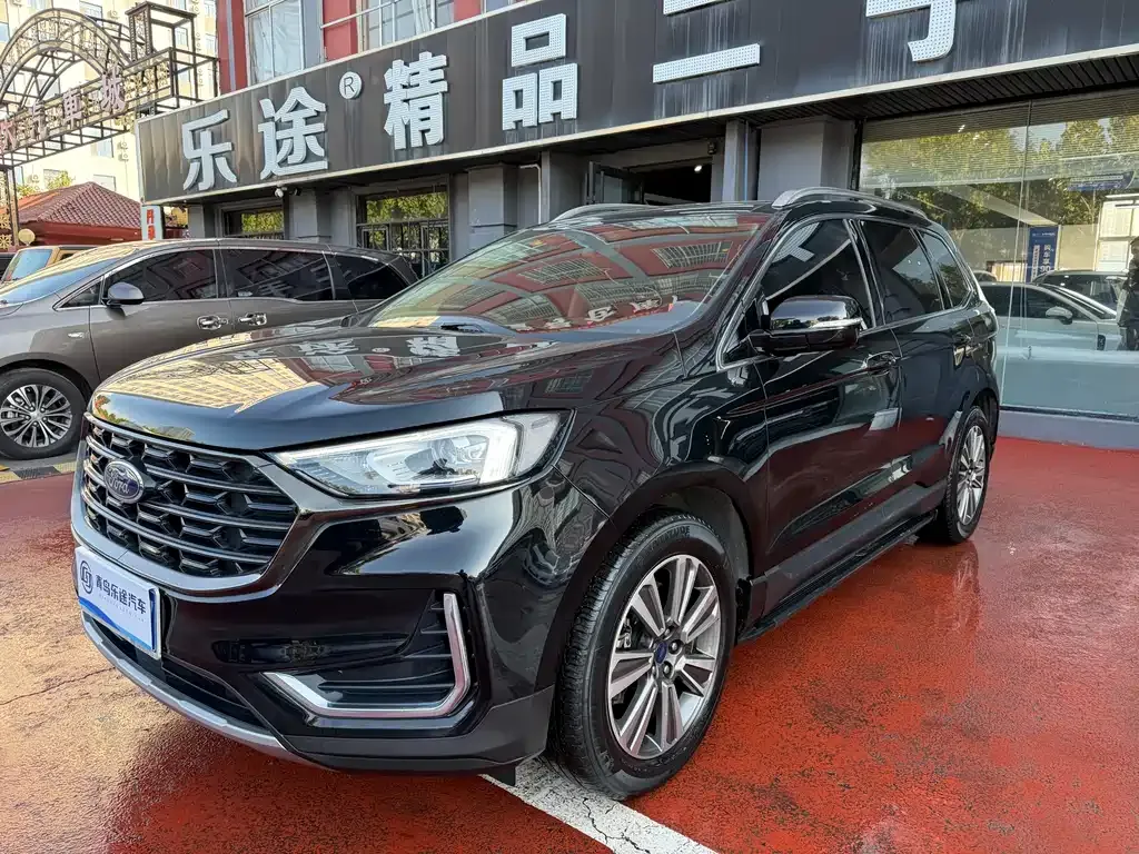 Ford Edge — фото 2