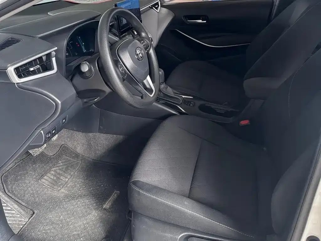 Toyota Corolla 2023 из CN, фото 9