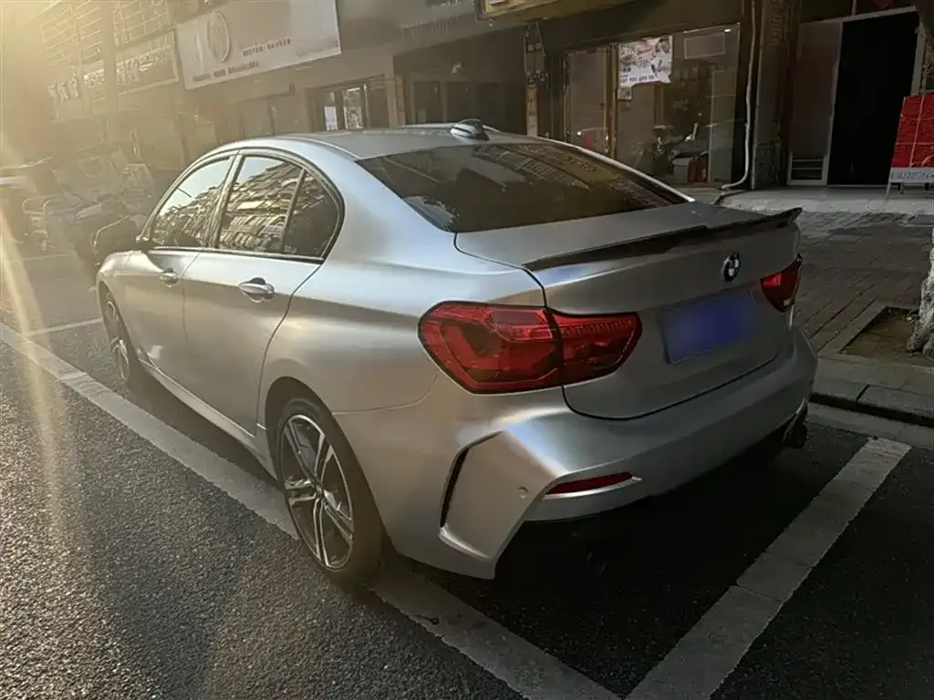 BMW 1 Series 2021 из CN, фото 5