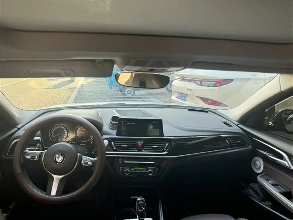 BMW 1 Series 2021 из CN, фото 9