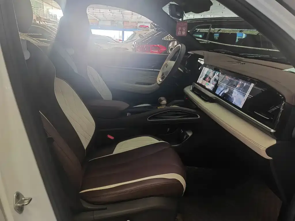 Geely Xingyue L 2023 из CN, фото 9