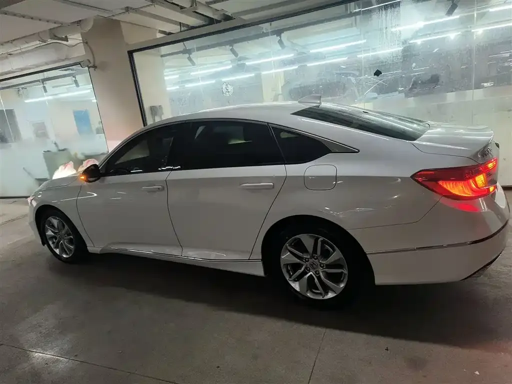 Honda Accord 2021 из CN, фото 5