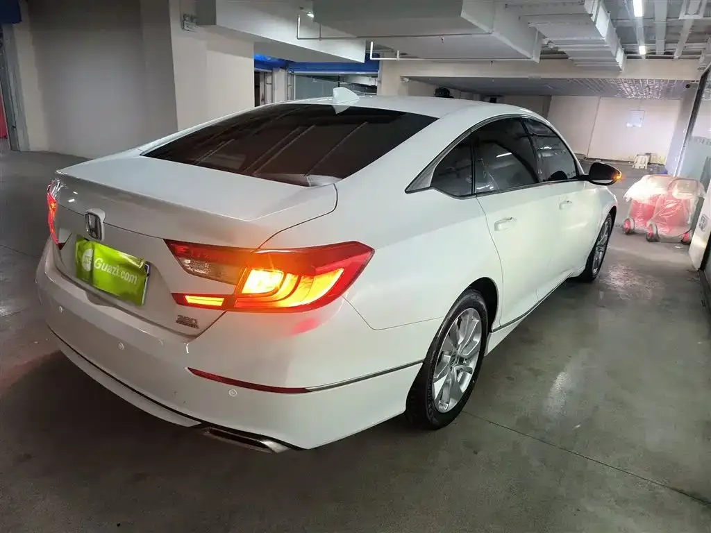 Honda Accord 2021 из CN, фото 7