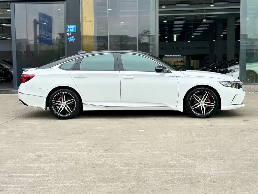 Honda Inspire 2022 из CN, фото 7