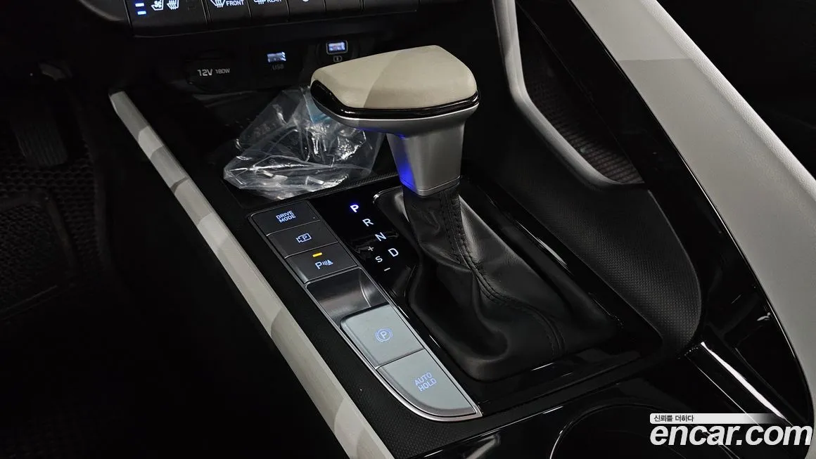 Hyundai AVANTE — фото 9