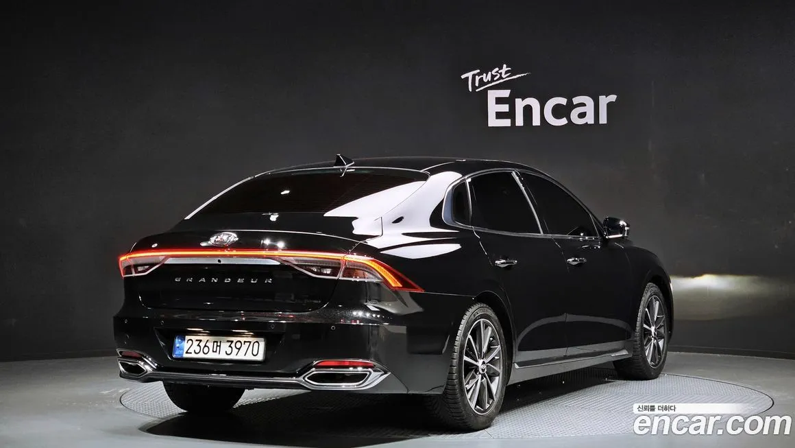 Hyundai Grandeur 2022 из KR, фото 2