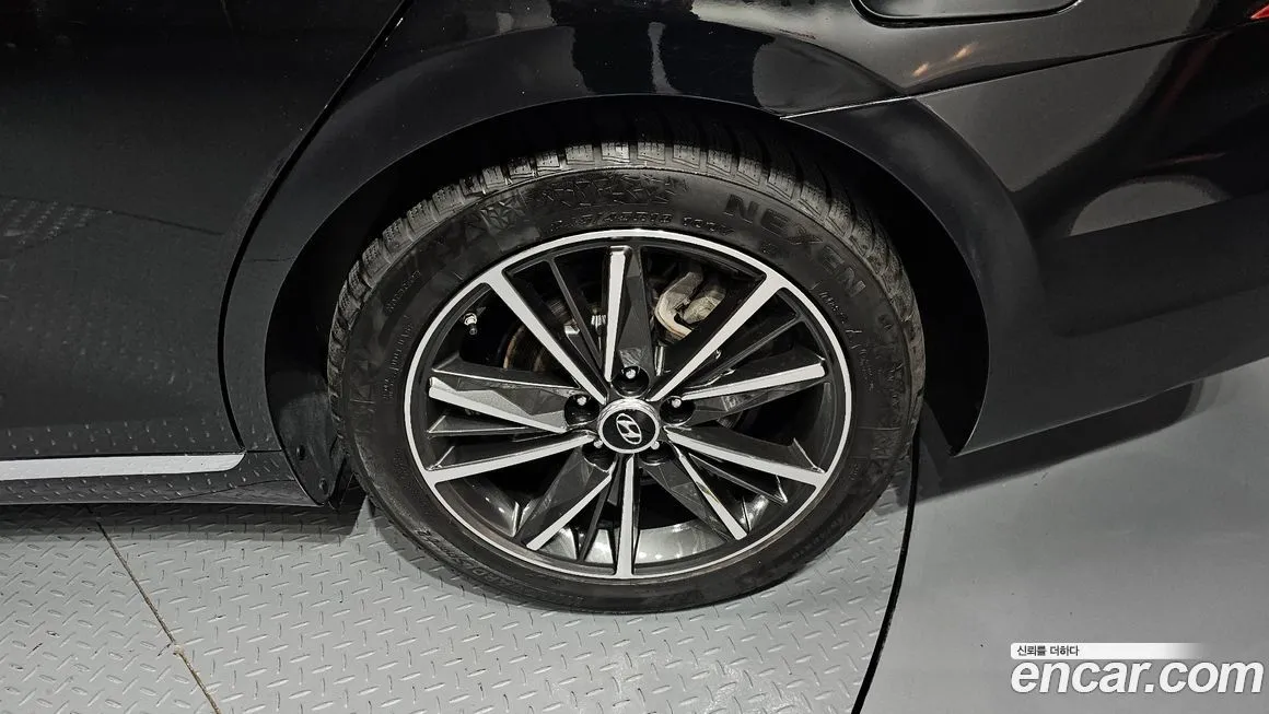 Hyundai Grandeur 2022 из KR, фото 5