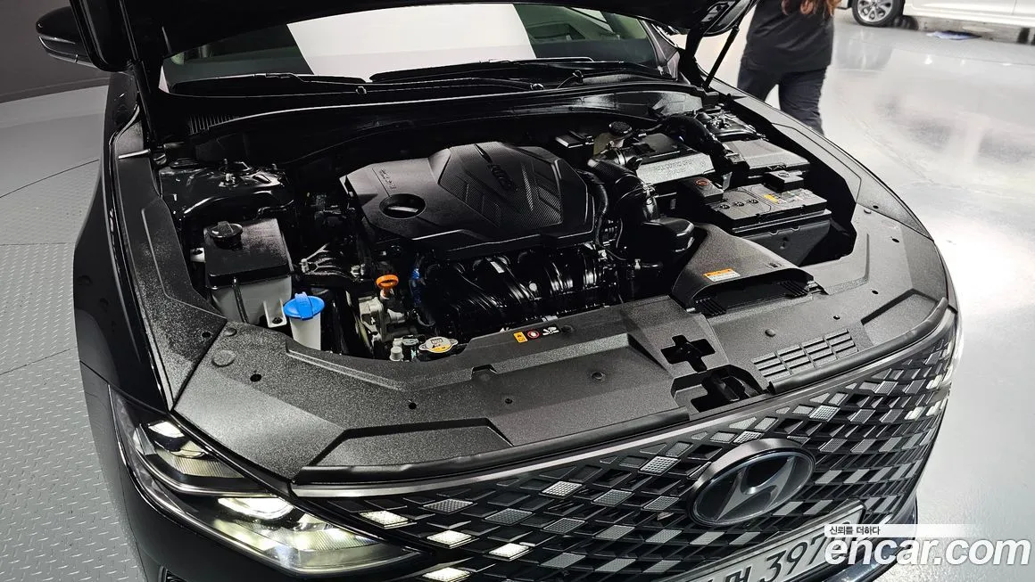 Hyundai Grandeur 2022 из KR, фото 6
