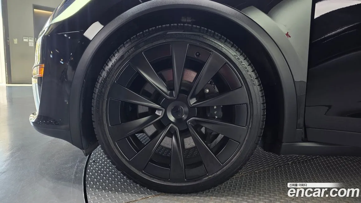 Tesla Model X 2023 из KR, фото 5