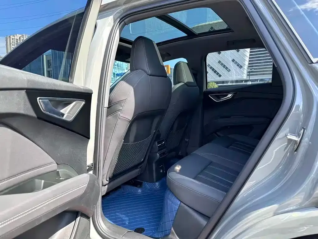 Audi Q4 e-tron 2023 из CN, фото 9