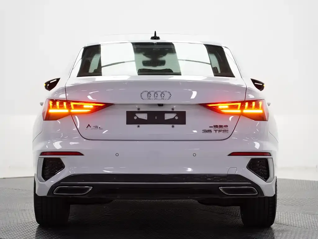 Audi A3 2022 из CN, фото 4