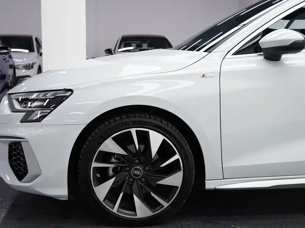 Audi A3 2022 из CN, фото 8