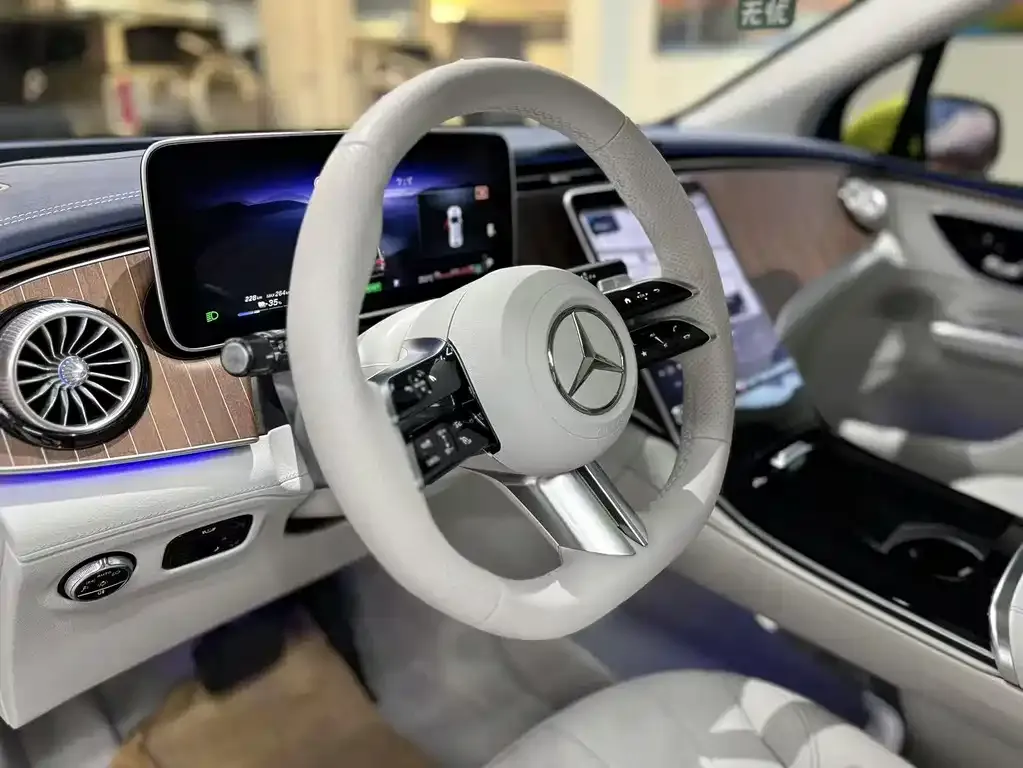 Mercedes-Benz EQE SUV 2024 из CN, фото 10