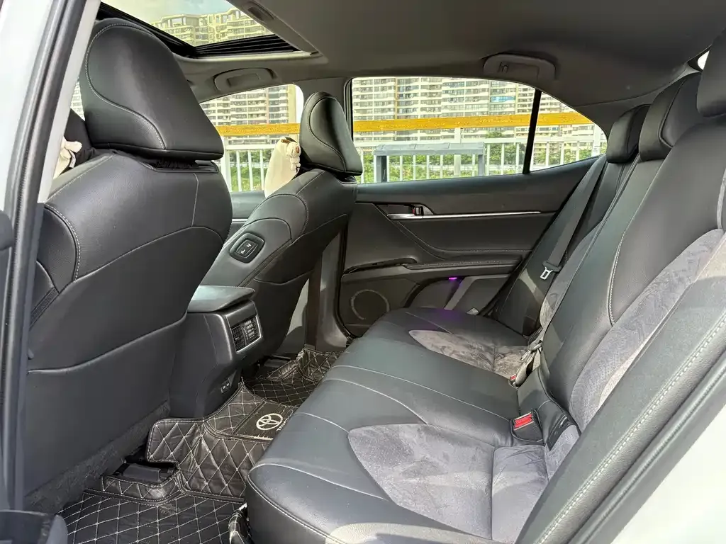 Toyota Camry 2024 из CN, фото 4
