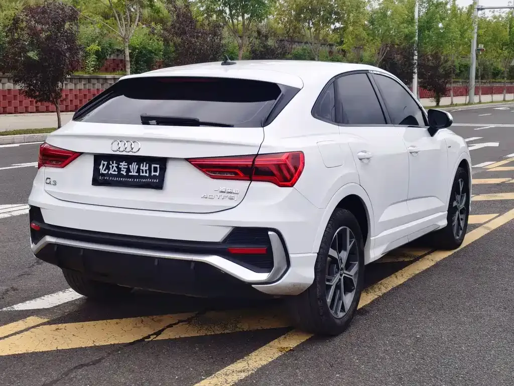 Audi Q3 Sportback — фото 5
