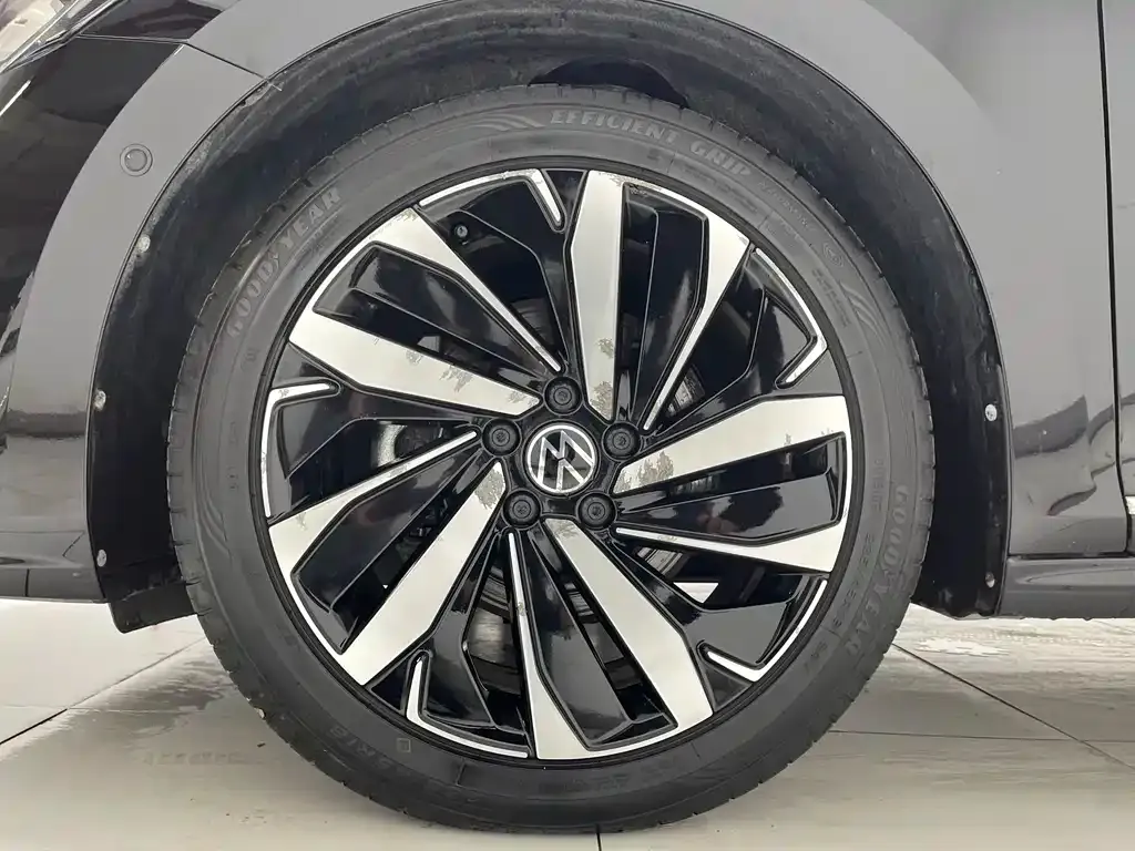 Volkswagen Passat 2022 из CN, фото 7