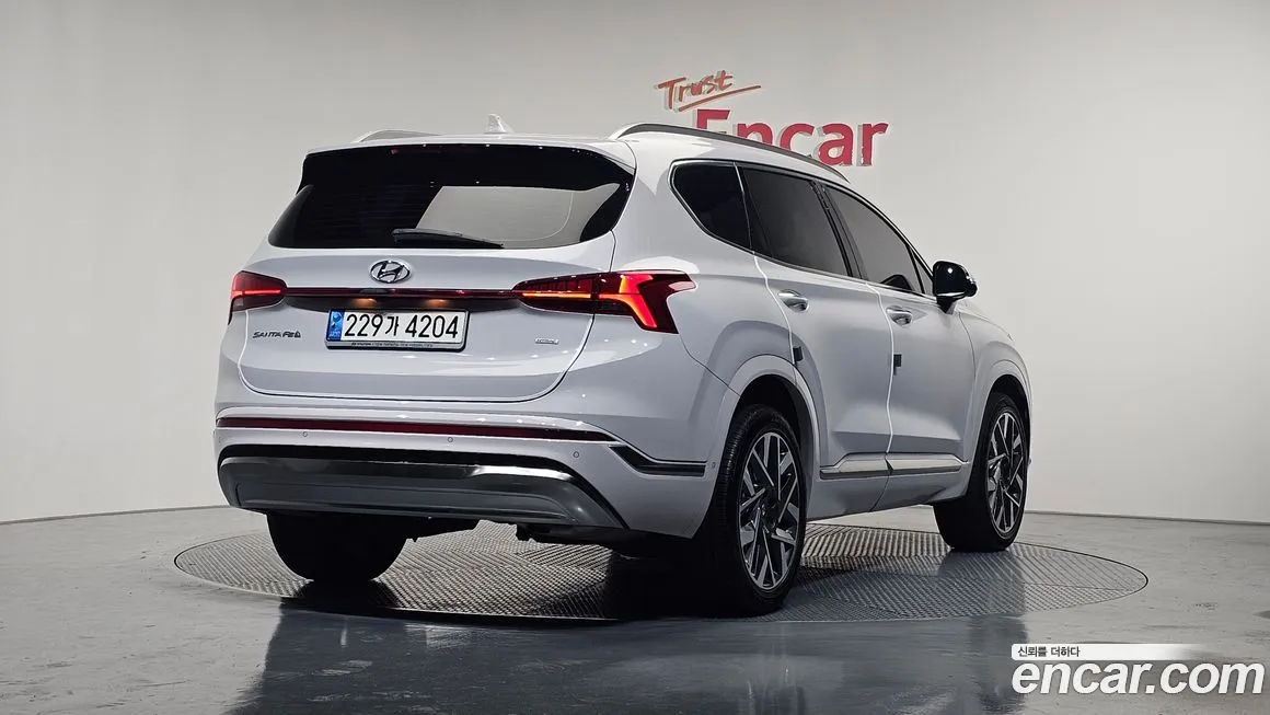 Hyundai Santafe — фото 2