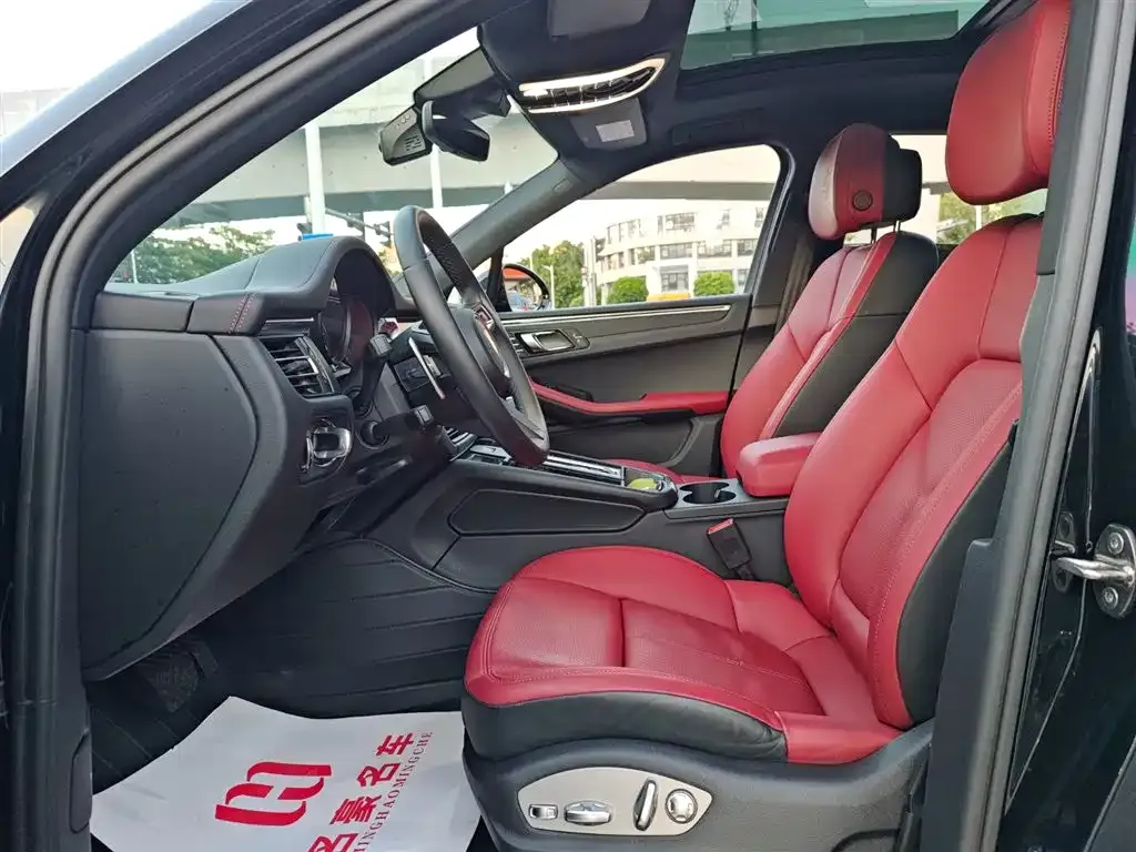 Porsche Macan 2023 из CN, фото 10