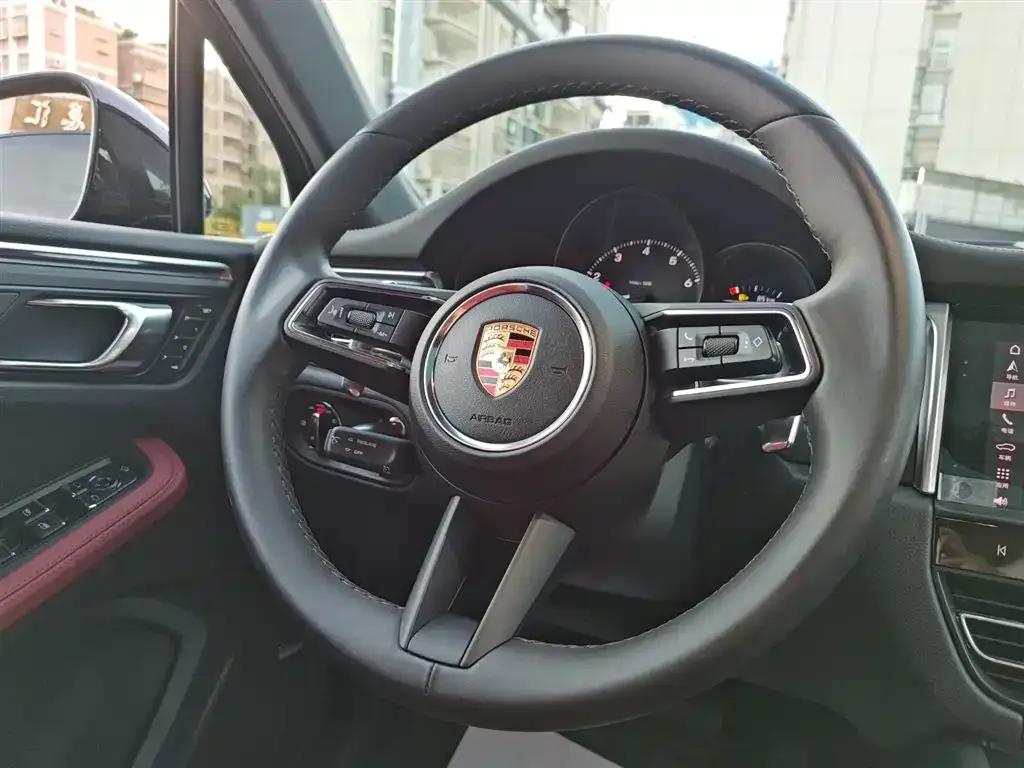 Porsche Macan 2023 из CN, фото 8