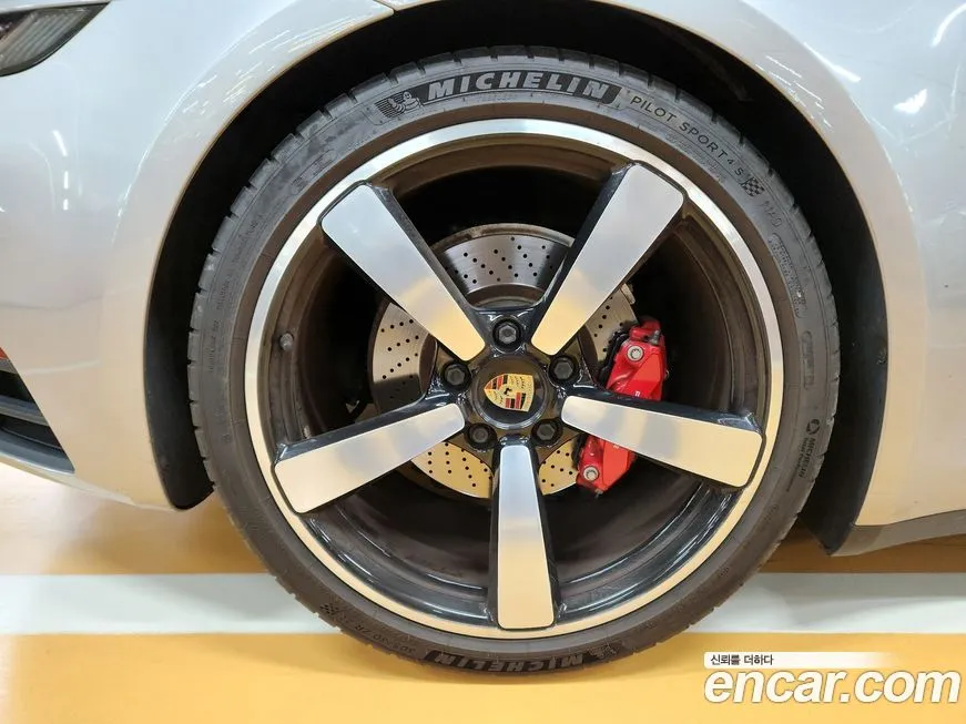 Porsche 911 2021 из KR, фото 6