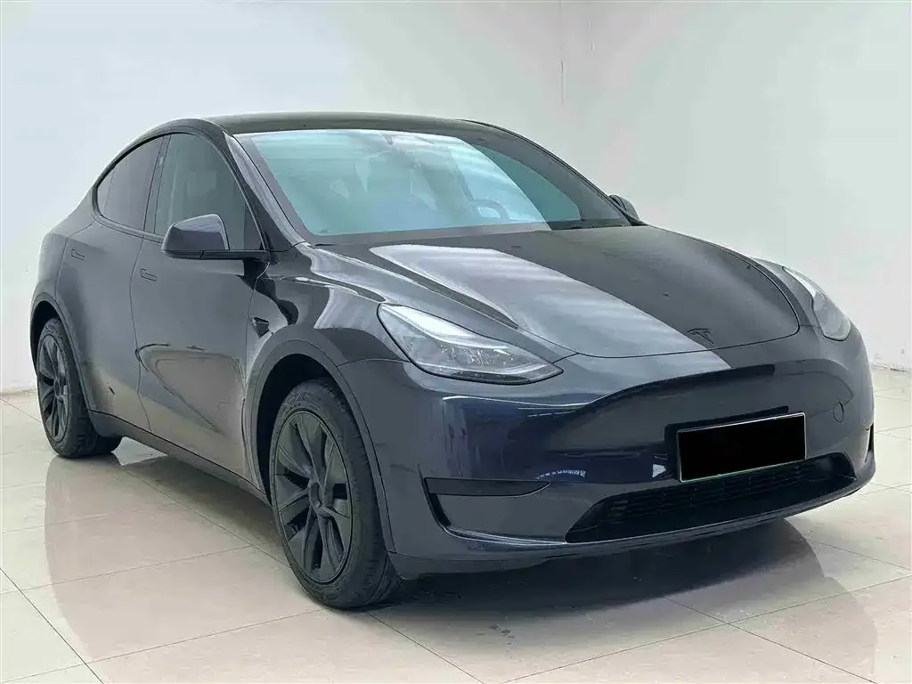 Tesla Model Y 2024 из CN, фото 3