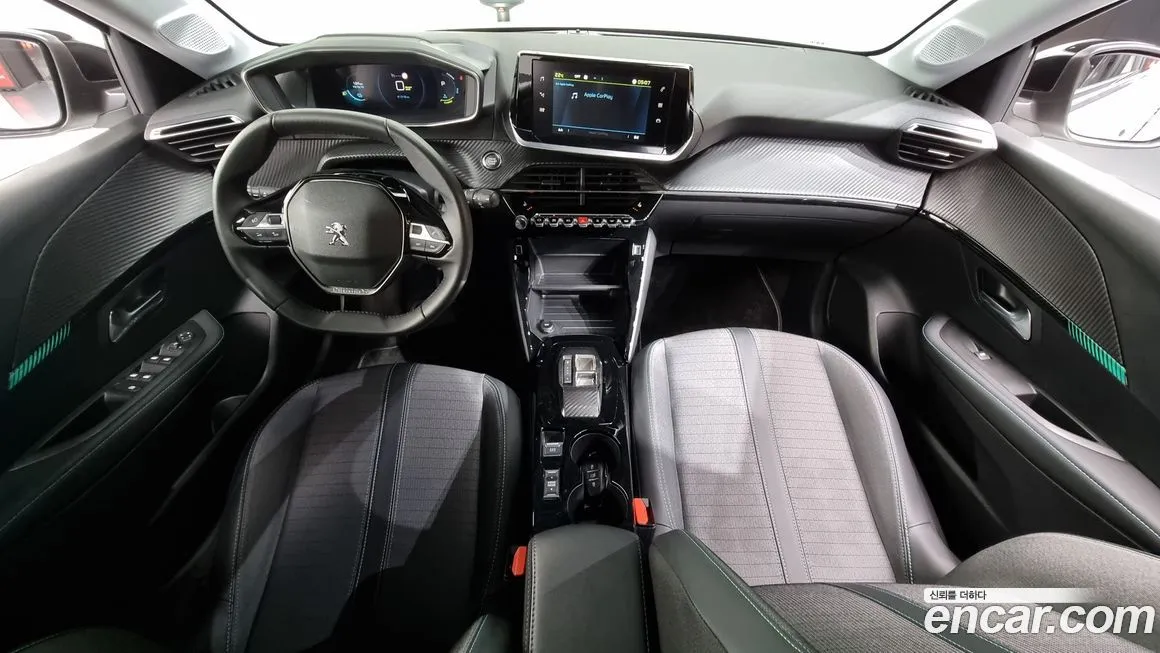 Peugeot 208 2022 из KR, фото 7