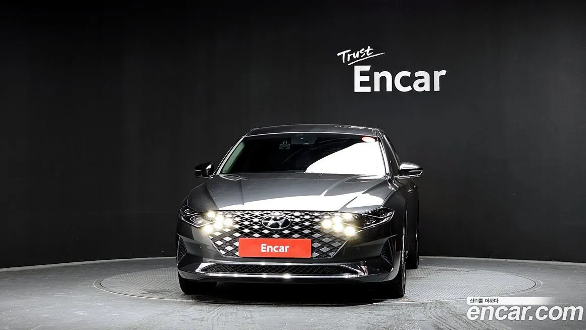Hyundai Grandeur 2022 из KR, фото 3