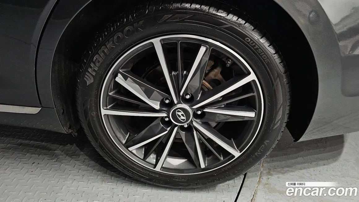 Hyundai Grandeur 2022 из KR, фото 5