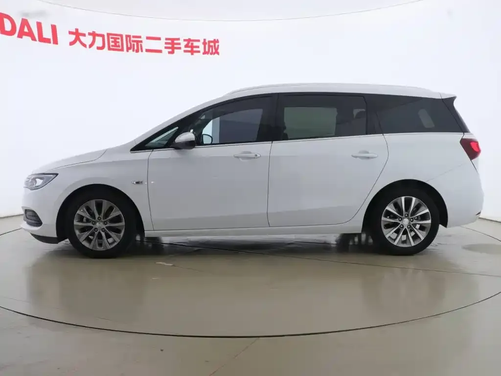 Buick GL6 2023 из CN, фото 5