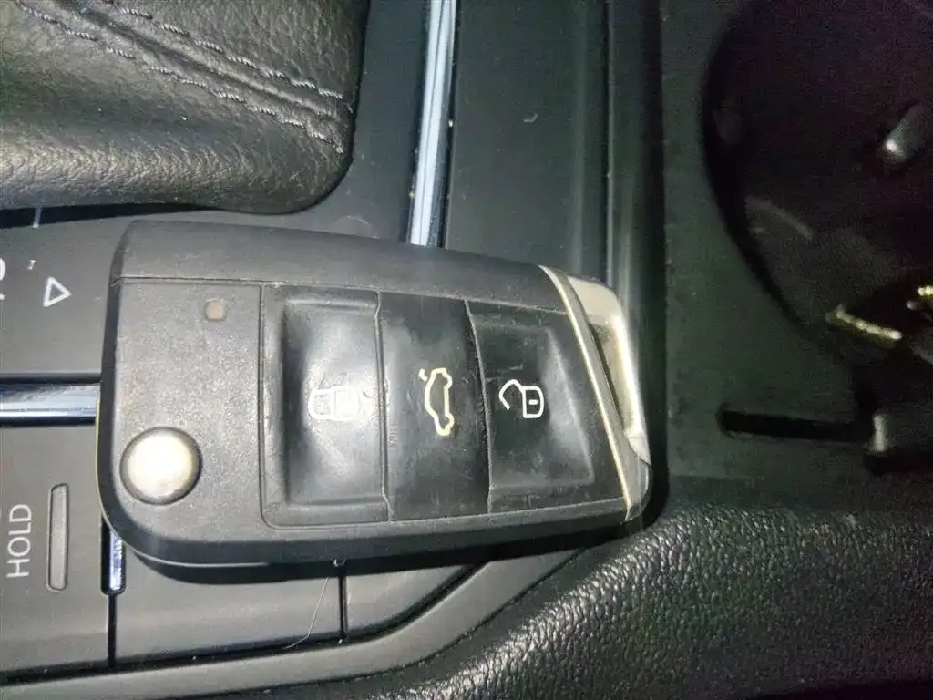 Volkswagen Lamando 2021 из CN, фото 9