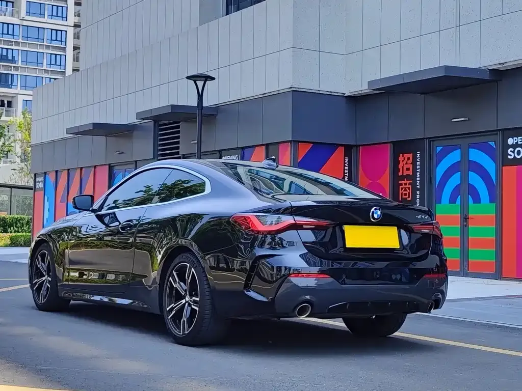 BMW 4 Series 2022 из CN, фото 9