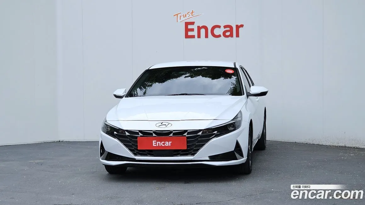 Hyundai AVANTE — фото 3