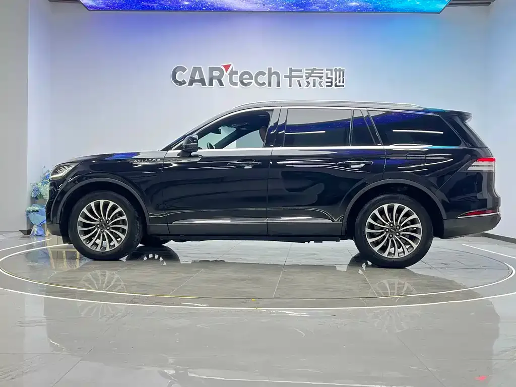 Lincoln Aviator 2022 из CN, фото 4