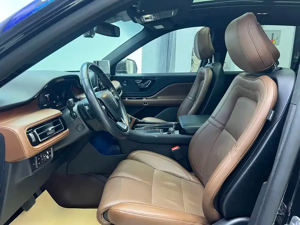 Lincoln Aviator 2022 из CN, фото 8