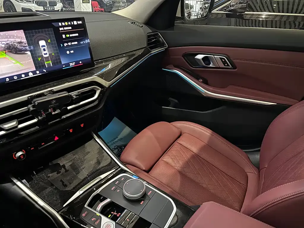 BMW 3 Series 2024 из CN, фото 6