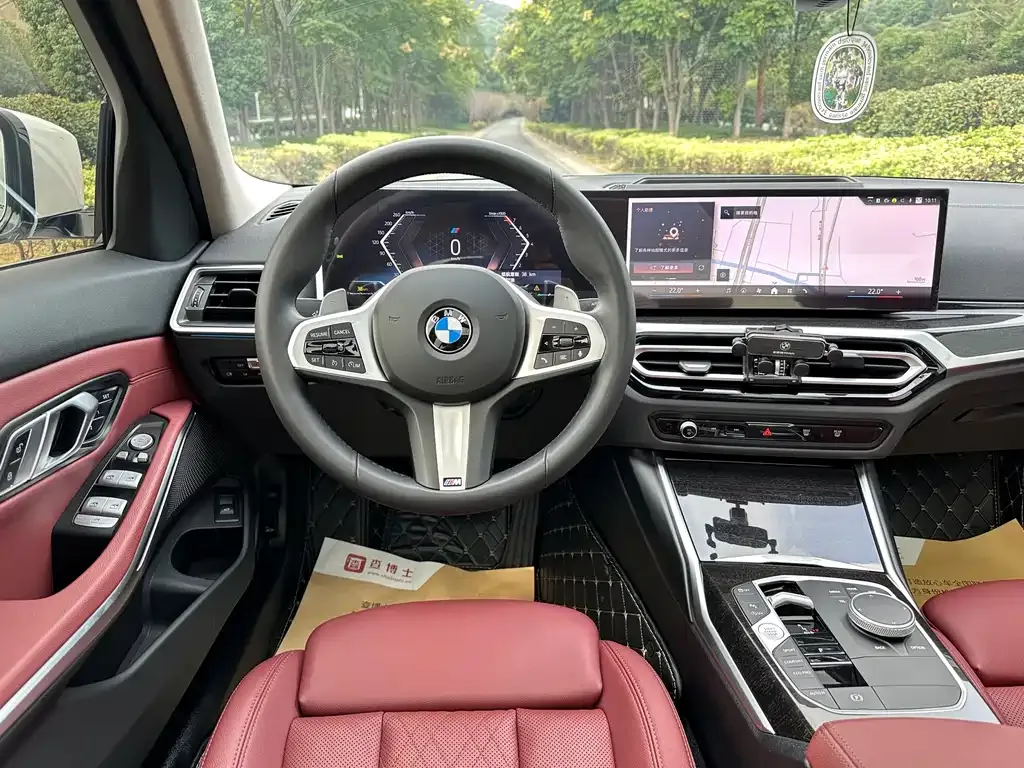 BMW 3 Series 2024 из CN, фото 9
