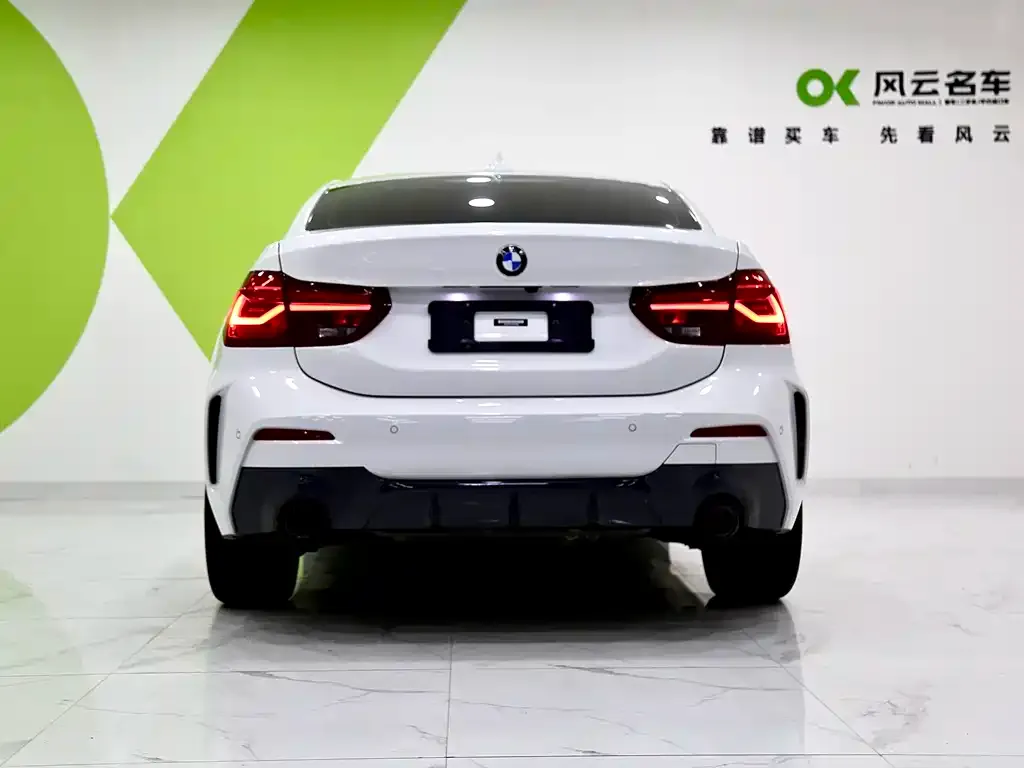 BMW 1 Series 2023 из CN, фото 5