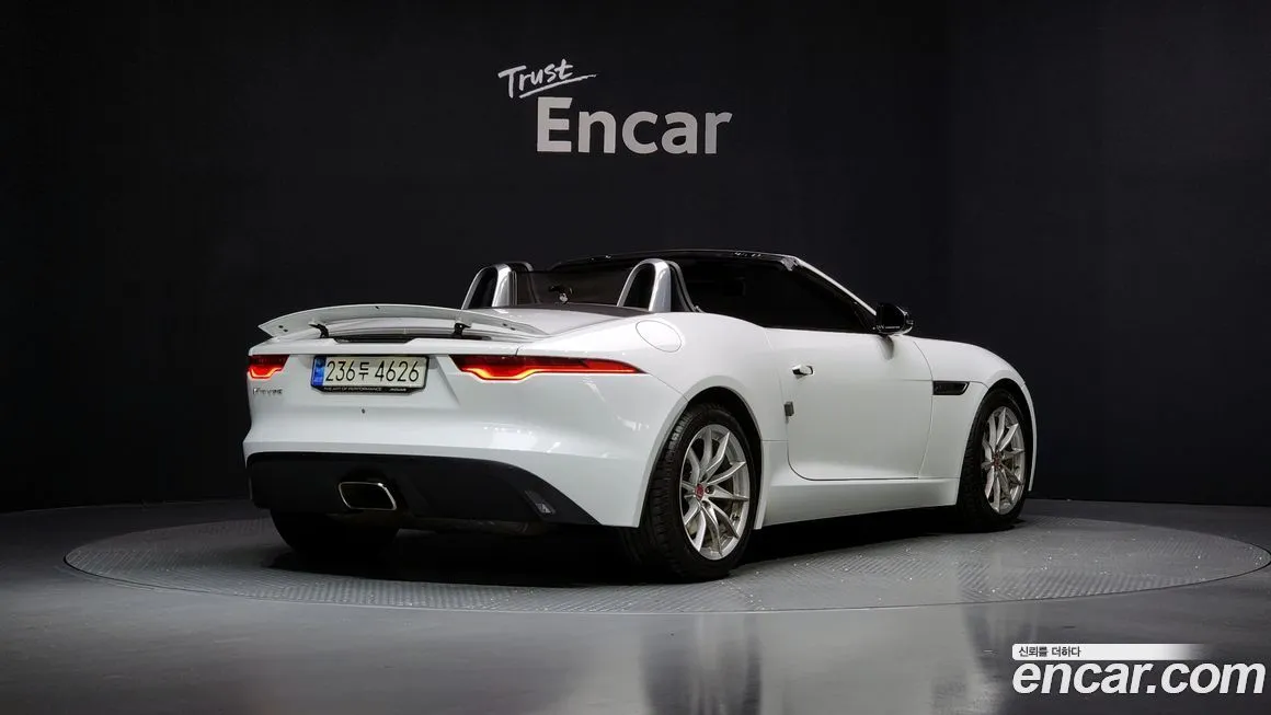 Jaguar F-TYPE — фото 2
