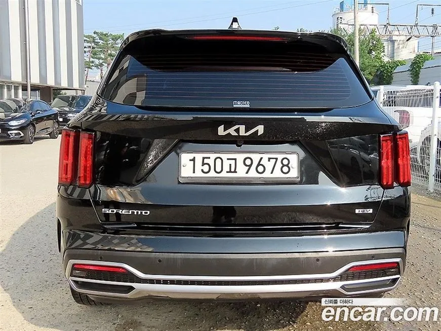 Kia Sorento — фото 4