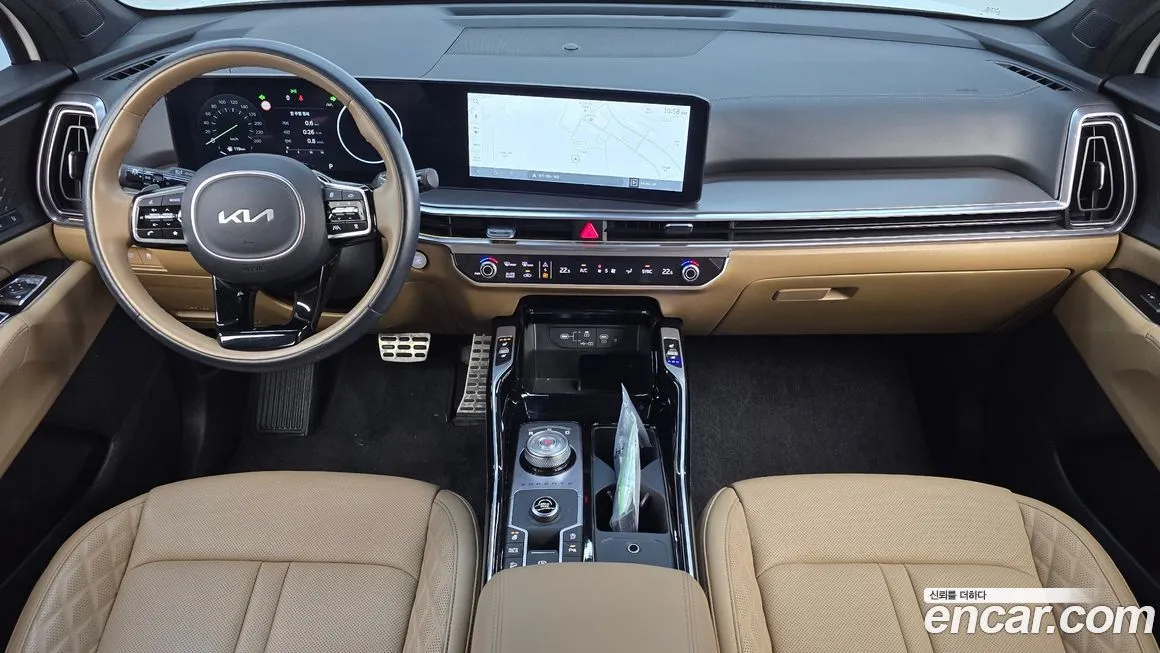 Kia Sorento — фото 7