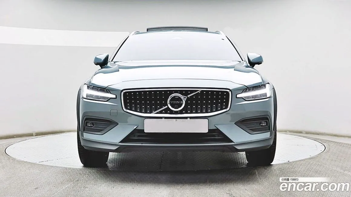 Volvo V60 — фото 2
