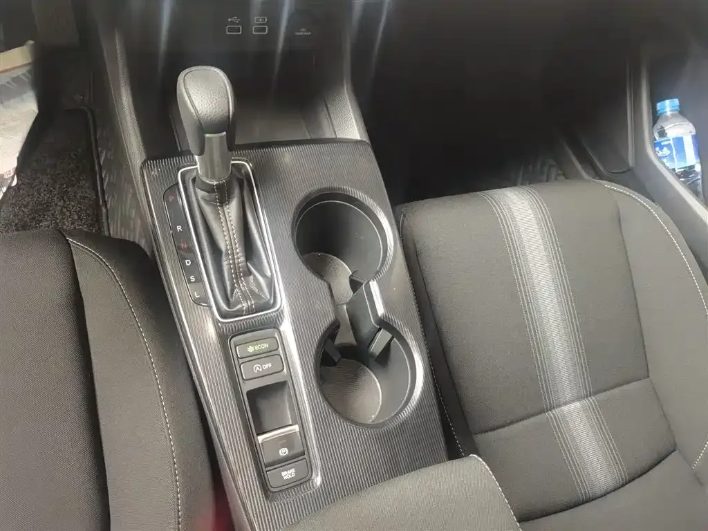 Honda Civic 2023 из CN, фото 7