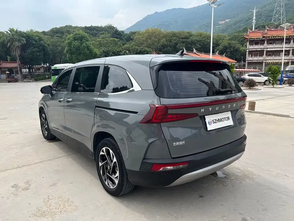 Hyundai Custo — фото 6