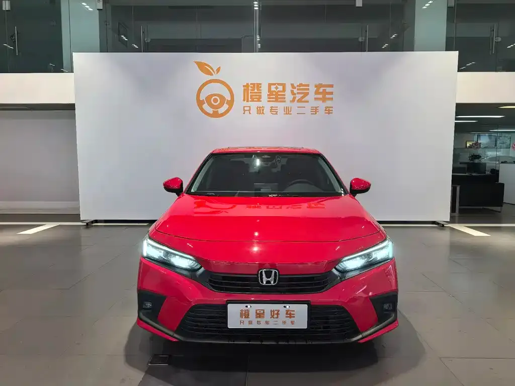 Honda Civic 2022 из CN, фото 2